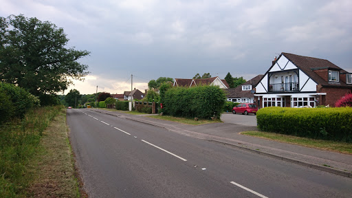 Post box - Royal Mail (Ballspond Farm) - Thumbnail