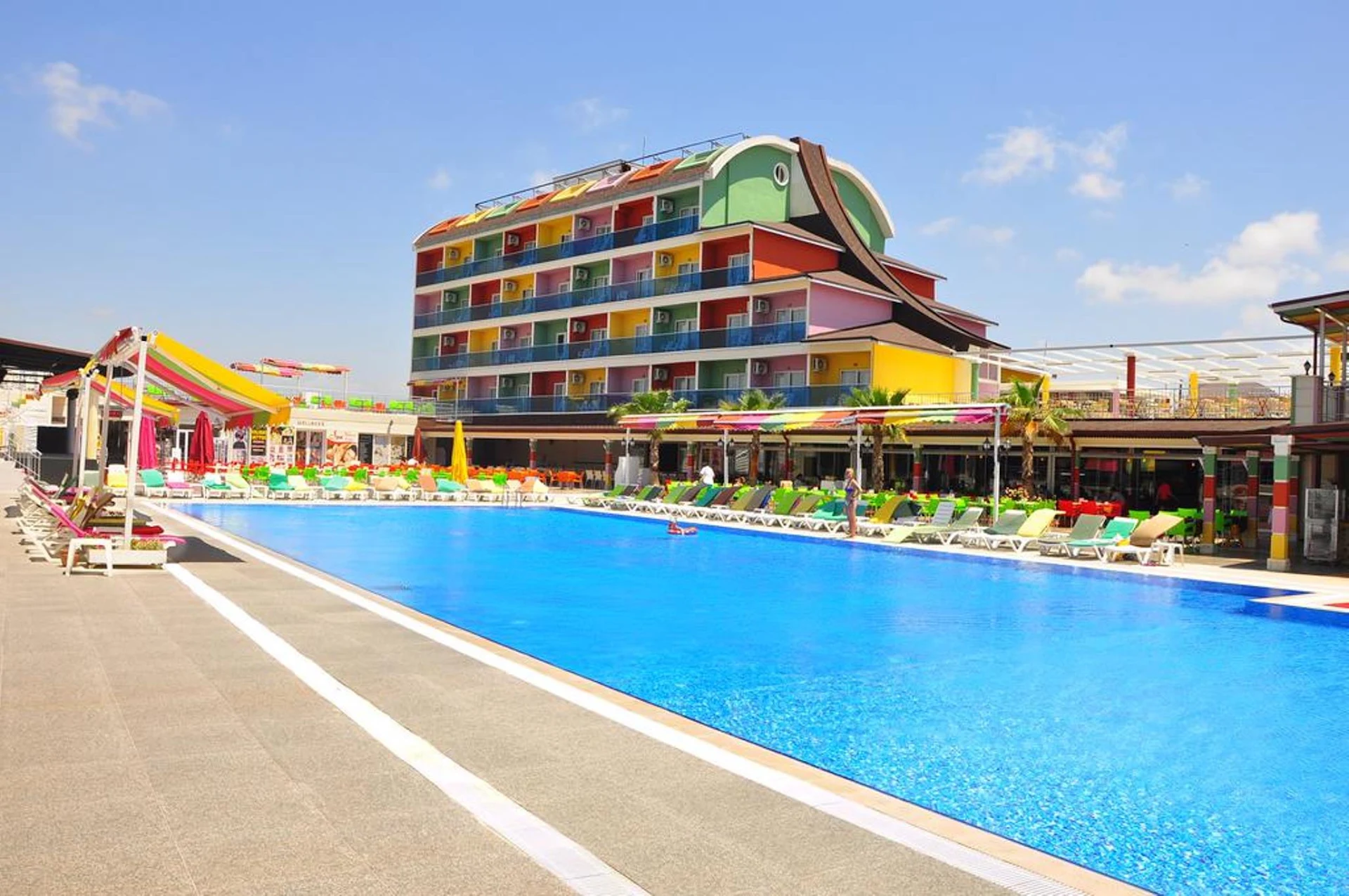 Side Win Hotel & Spa