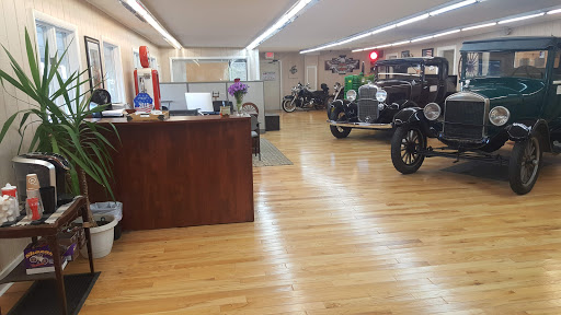 Saybrook Auto Barn - Thumbnail