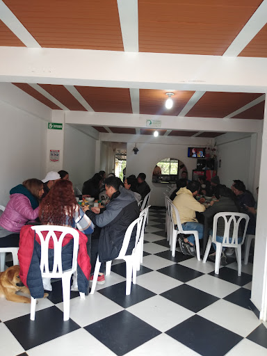 Hotel Restaurante Guacamayas