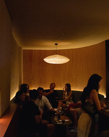 Bar Souvenir by null