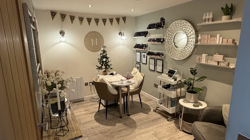 Hidden Gem Beauty Studio