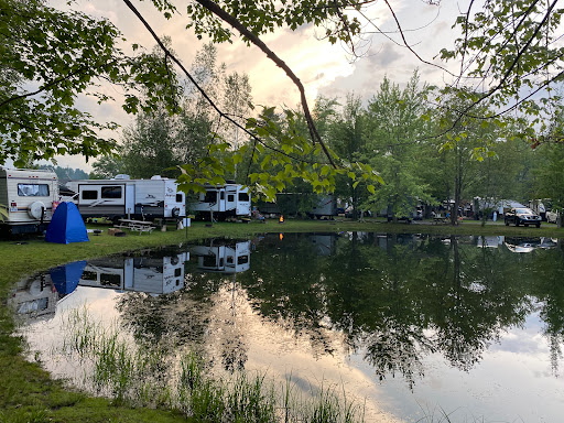 Camping Hatley - Visual