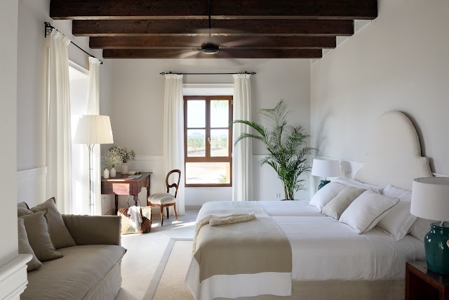 Cal Reiet Holistic Retreat