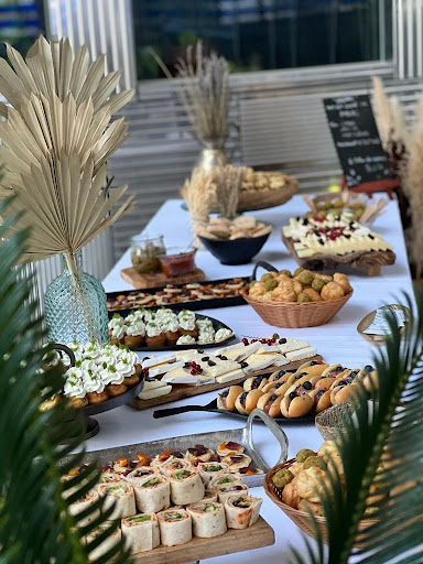 Bo&Co Livraison de repas en bocaux - Traiteur événementiel- Pâtisserie