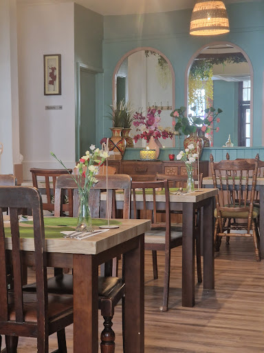 Aon Thai Kitchen Gallery - United Kingdom