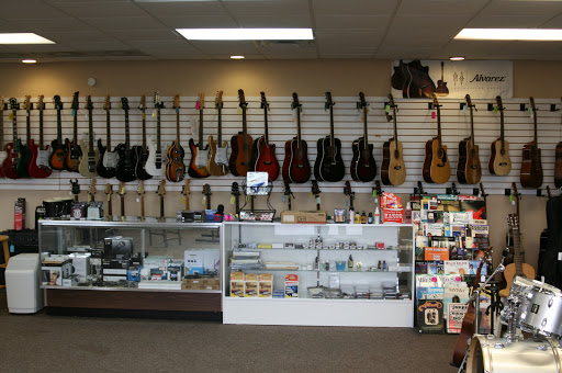 Hootenanny's Music