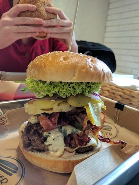 Burger Store Lublin, Author: Paweł Gorzel