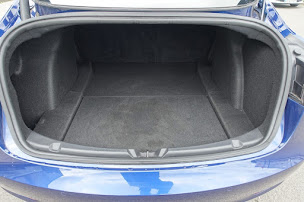 Photo n°9 de Prestige Puissance 7 - Chauffeur Privé VTC Gretz-Armainvilliers 77 à Gretz-Armainvilliers (Service de taxi)