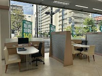 ガリバー16号横須賀中央店