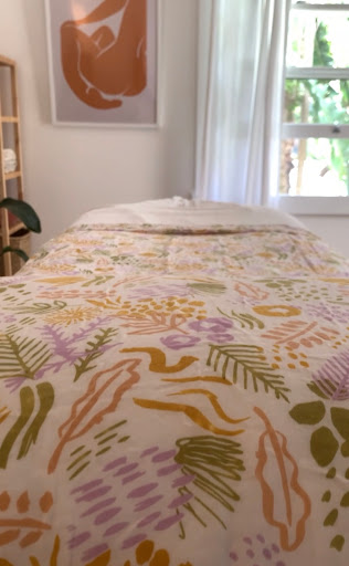 Paloma Massage - Thumbnail