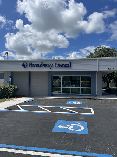 Broadway Dental