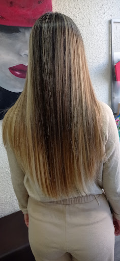 Peluquería Y Belleza Di'carla - Thumbnail