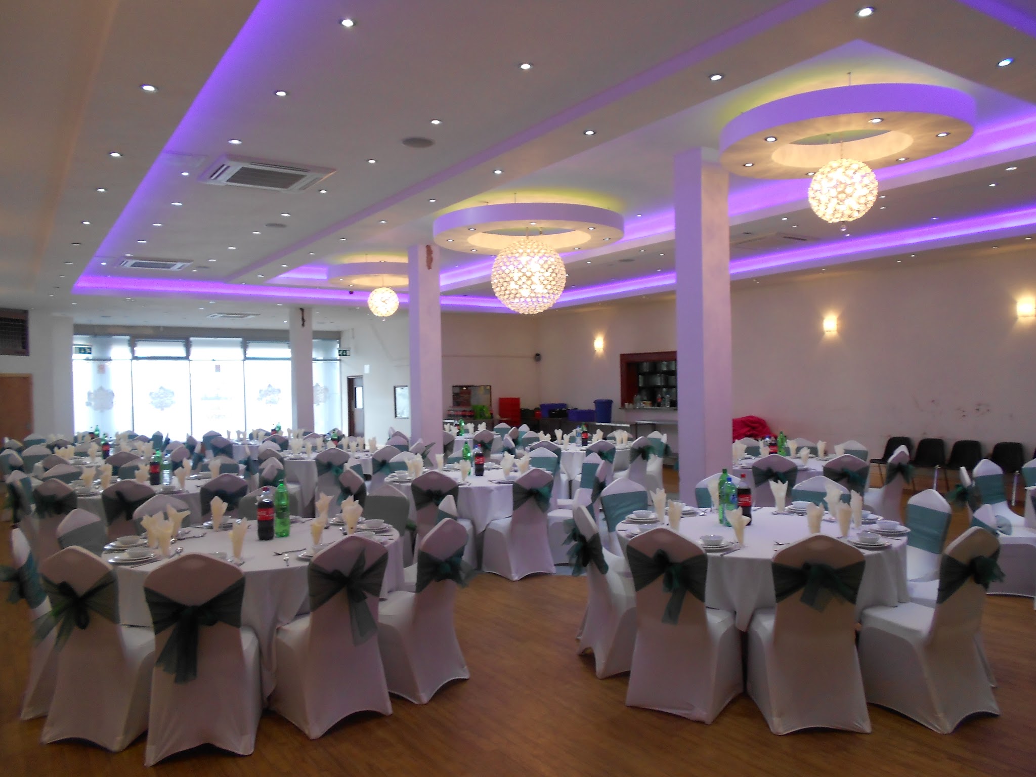 Noshahi Kashmir Civic Centre - Car Hire - photo 1