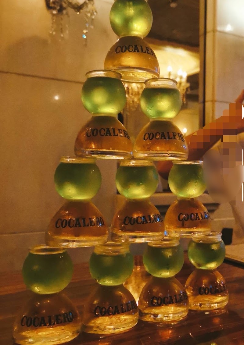 ガールズバー善