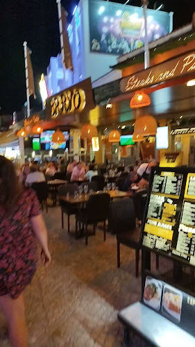 Dominos Bar - Bar