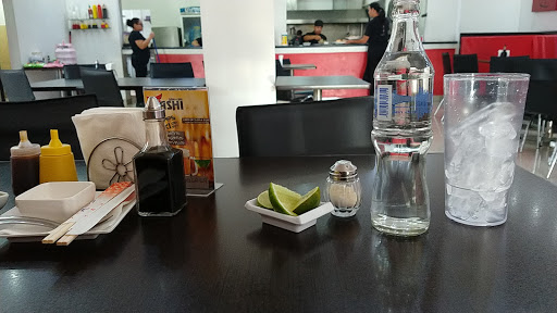 Kashi Sushi & Bar