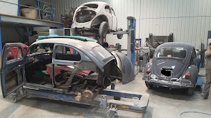 Photo n°3 de Composites 2J à Lagrave (Entreprise de fabrication de plastique)