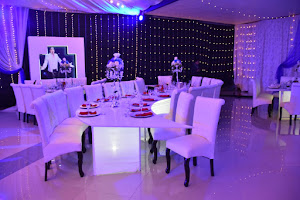 Salón de usos múltiples JCM Motors. 3