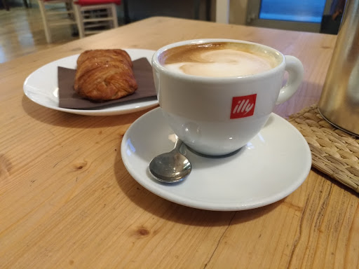Déjà Vu Caffè - Visual