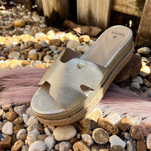 halma shoes - Visual