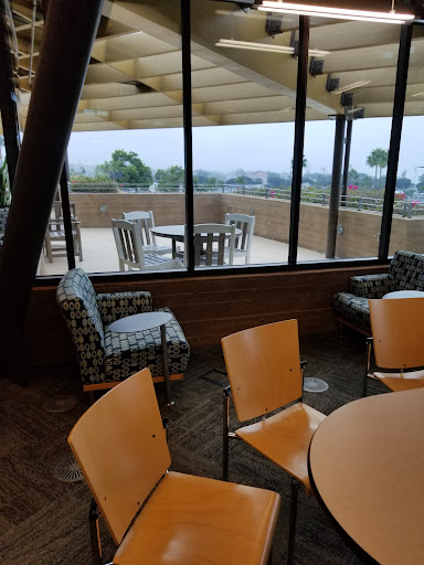 Encinitas Library - Visual