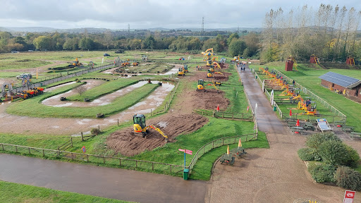 Diggerland Devon - Visual