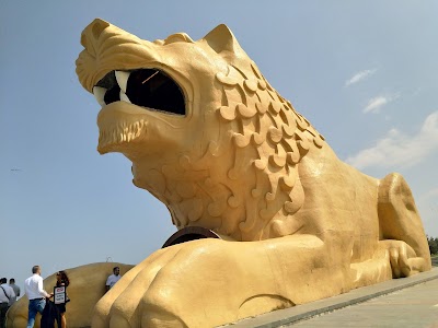 Amazon Warrior & Twin Lions Statues