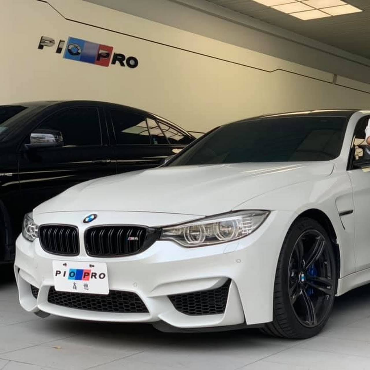 台北中古車估價買賣 鑫總汽車 二手車經銷商