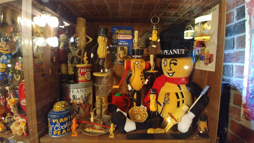 Fawcetts Art/Antiques Toy Museum - Thumbnail