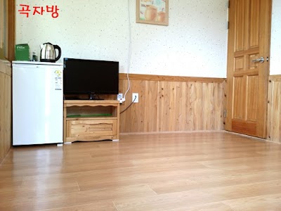 Photos of Wall Chungnyungsan Pensions cypress forest scent