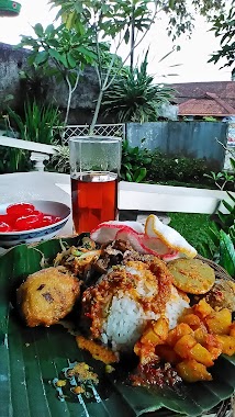 Dapur 18, Author: Zakaria Bogor