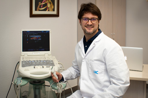 Dr. Sergio Revuelta Suero | Angiólogo y Cirujano vascular en Zaragoza - Thumbnail