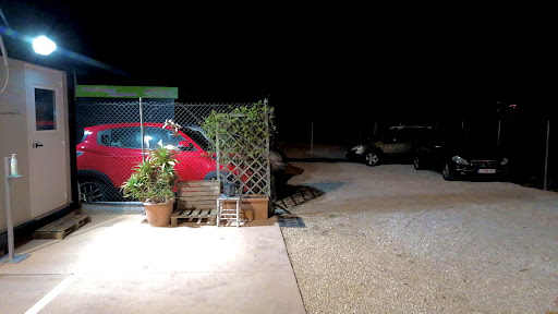Noleggio auto scooter - Aiguarentacar - Thumbnail
