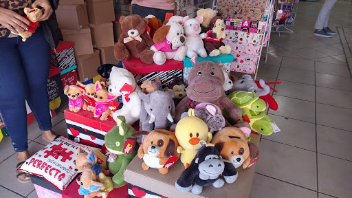 Papeleria SUARi Av.Hidalgo #3200 Rancho de la Cruz - Thumbnail