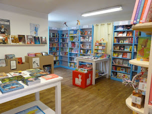 Photo n°2 de Librairie Bouquine à Pleubian (Librairie)