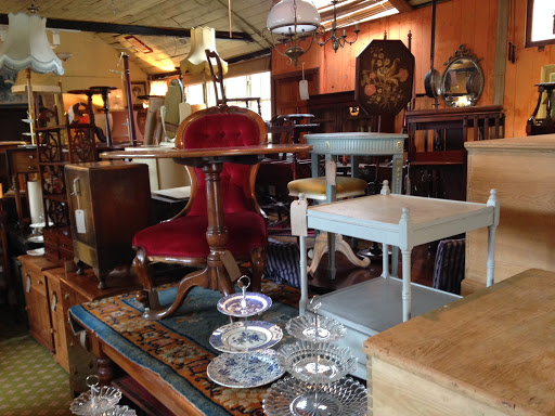 Mark Gilbert Antiques - Thumbnail