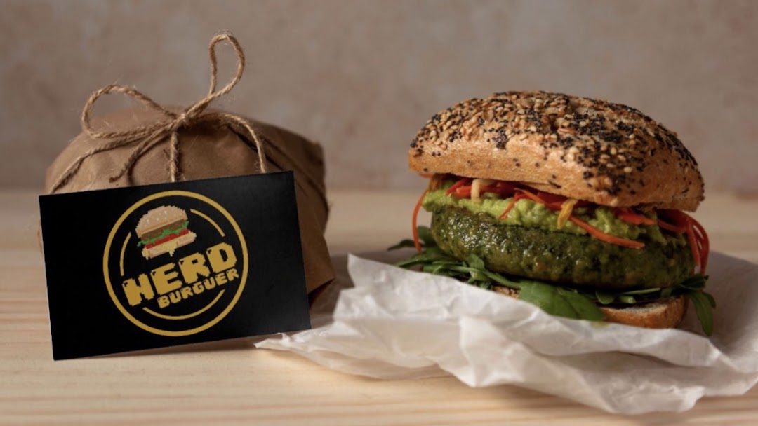 🖖​ A HAMBURGUERIA MAIS NERD DA CIDADE! ​👾​ ​​ ​​​😍​ Burgers ENOR