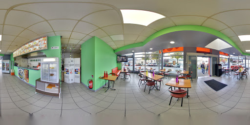 Photo 5 - Friends fast foods