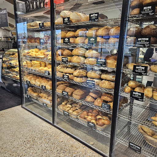 Crispelli's Bakery - Thumbnail