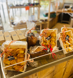 Photo n°10 de Boulangerie Pâtisserie Philot à Mont-de-Marsan (Pâtissier spécialisé dans les gâteaux de mariage)