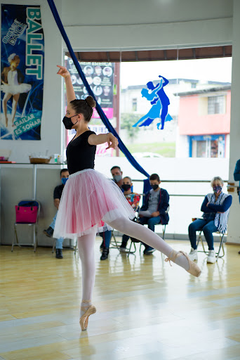 Blue Dance - Visual