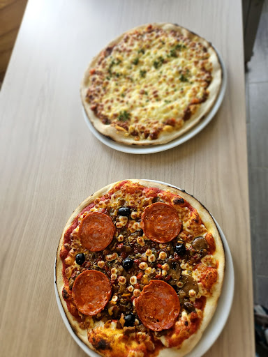 BAR DE LA DILIGENCE - PIZZAS AU FEU DE BOIS - Thumbnail
