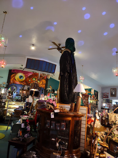 Oddmall Outpost: Assembly of Odd Gallery - United States