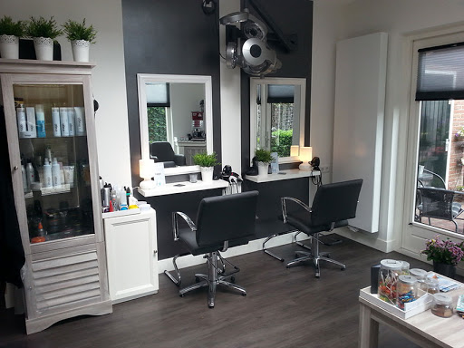 Linda Combi Hair