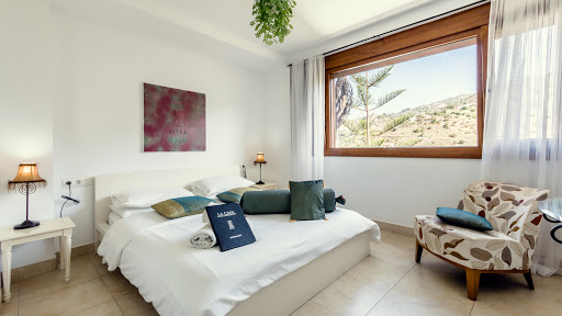 La Casa Hotel and Restaurant - Thumbnail