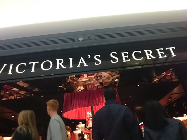 Victoria's Secret & Victoria's Secret PINK - Brent Cross