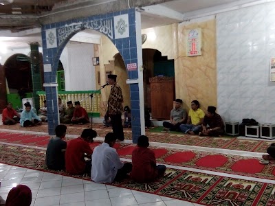 Photos of Masjid Tawadhu