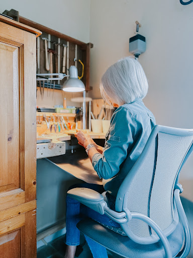 Ginny D - Visual