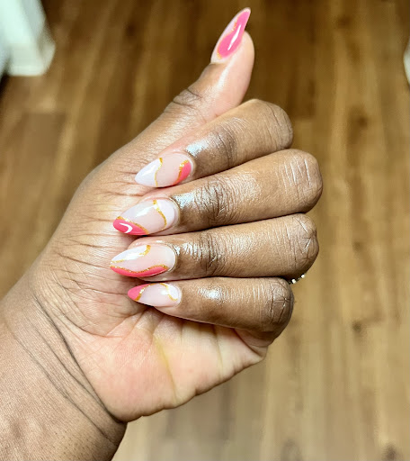 Nefertiti Nails & Spa Logo